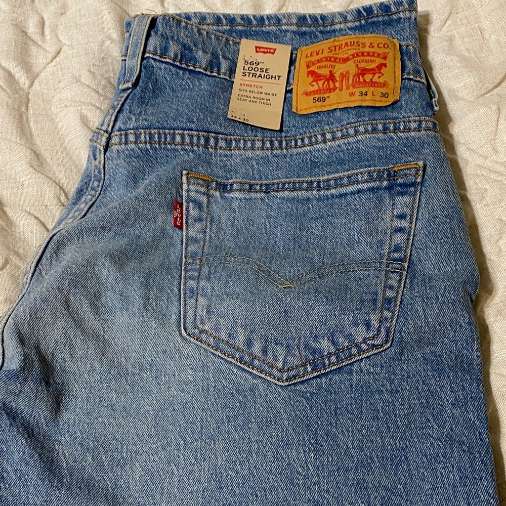 Levi's Relaxed Fit Light Blue Jeans